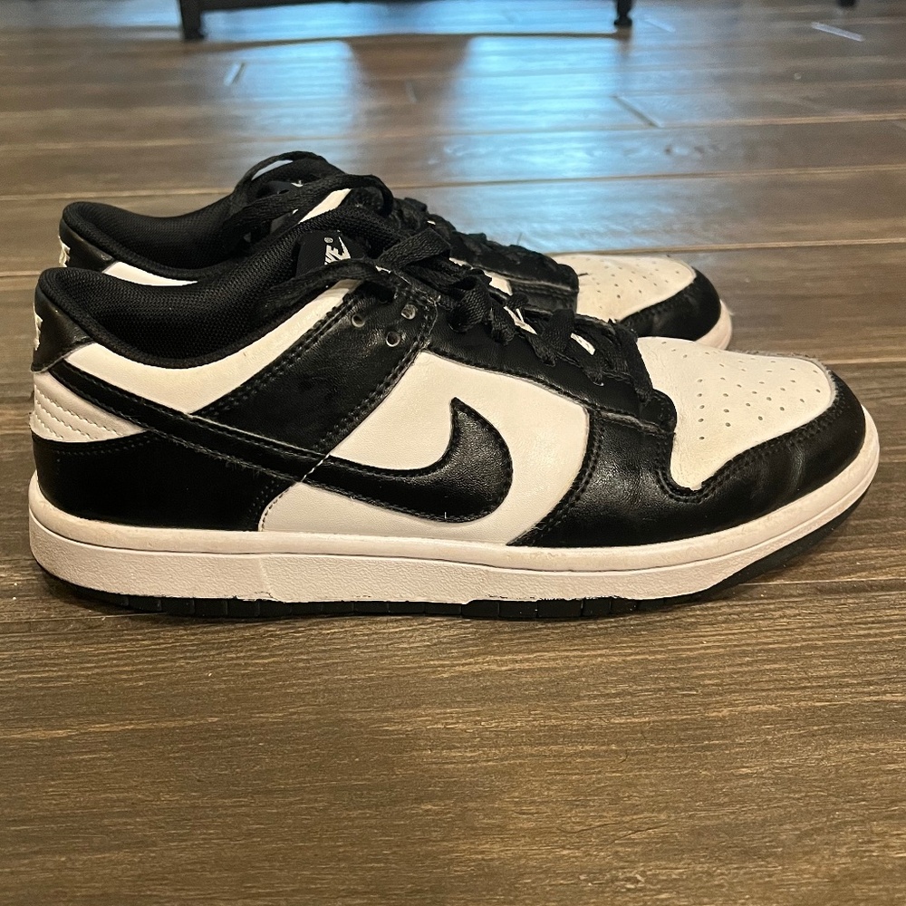 Nike panda dunks! W6.5